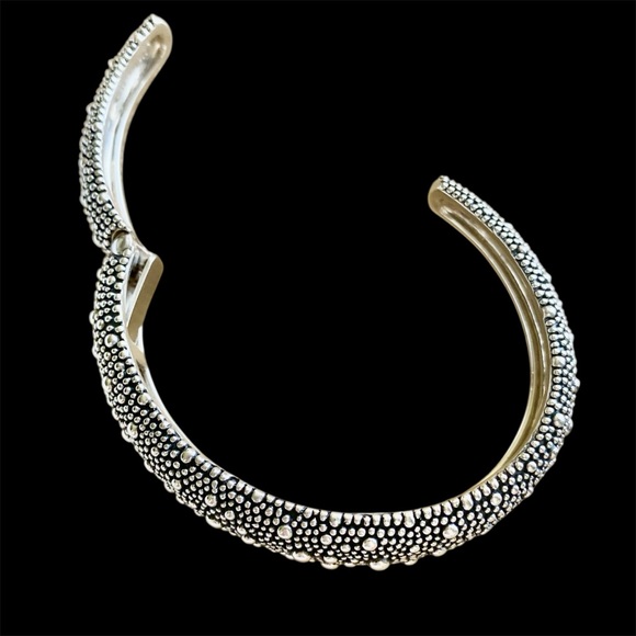 Elegant Michael Dawkins starry night Silver Cuff Bracelet - Picture 3 of 6